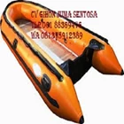  Perahu karet jenis Transom Boat 1