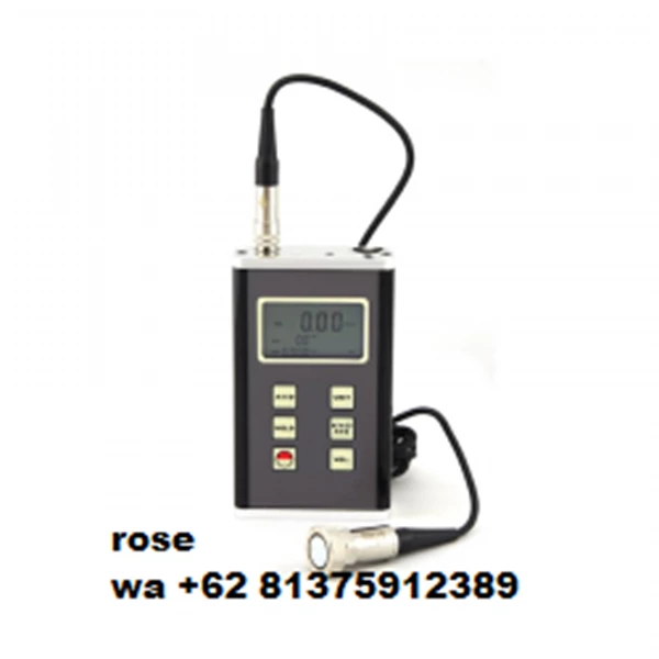 3-Axis Piezoelectric Accelerometer Vibration Meter