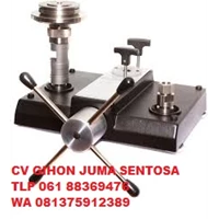 WIKA CPB3800 Series Hydraulic Deadweight Tester